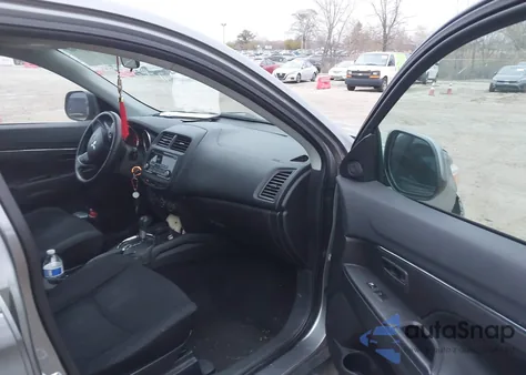 2015 Mitsubishi Outlander Sport Es из США, поврежденный, VIN 4A4AP3AUXFE026774